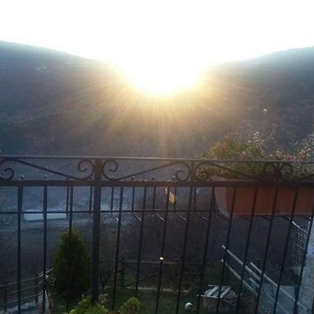 Notti Magiche Bed & Breakfast Castelvecchio Calvisio Dış mekan fotoğraf